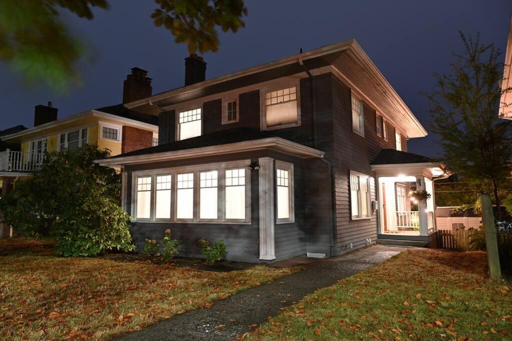 U-District Warmth 8 Mins Walk To Uw Villa Seattle Exterior foto